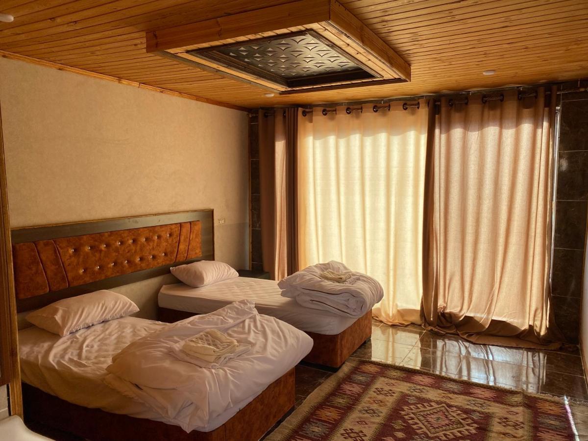 Desert Jewel Camp Wadi Rum Extérieur photo